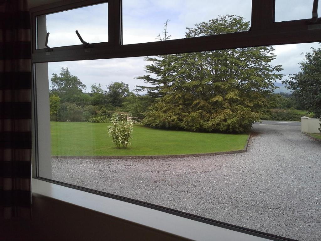 Fern Rock Bed&Breakfast Dromin Zimmer foto