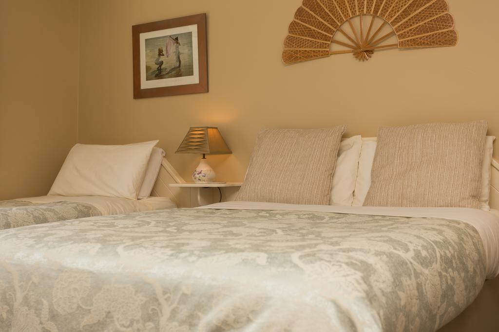 Fern Rock Bed&Breakfast Dromin Exterior foto