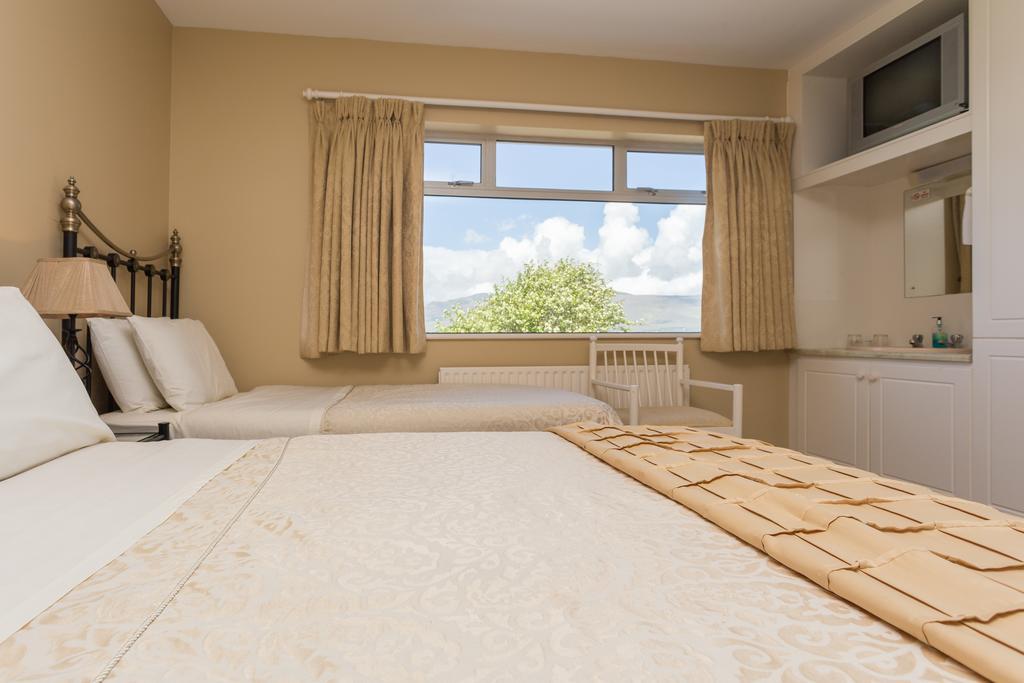 Fern Rock Bed&Breakfast Dromin Exterior foto